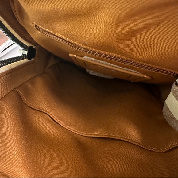 coach SULLIVAN PACK IN RAINBOW SIGNATURE CANVAS (COACH CJ581) - Picture 7 of 8